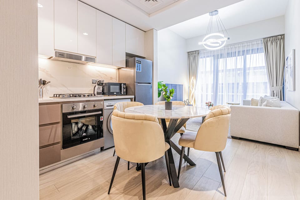Apartment, Balcony, City View | Private kitchen | Espresso maker, electric kettle