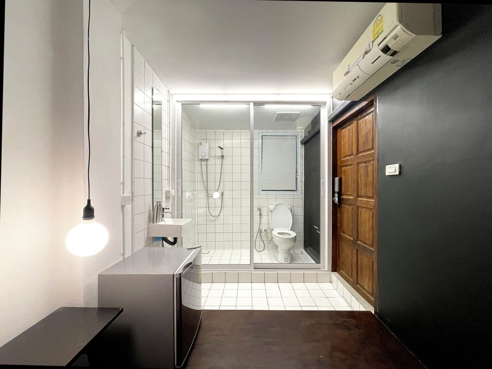 Economy Double Room | Free WiFi, bed sheets