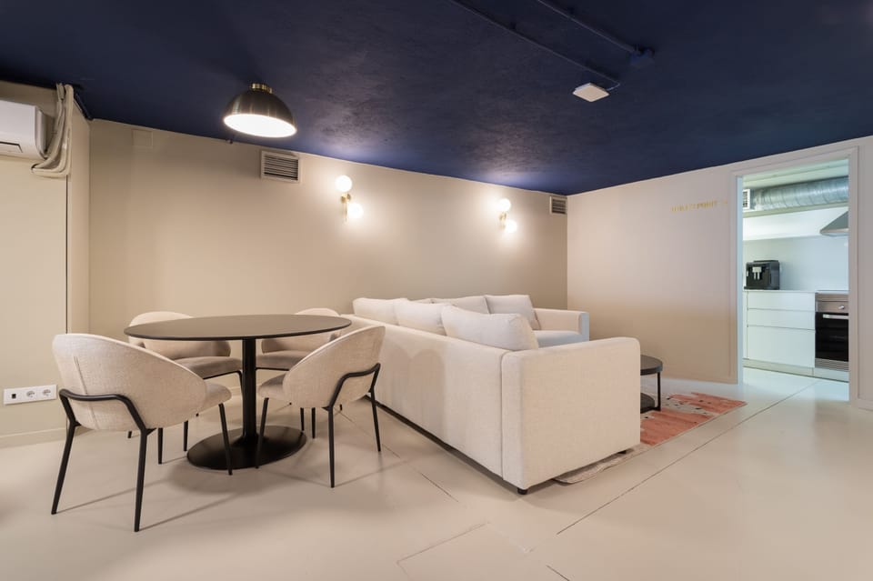 House | 1 bedroom