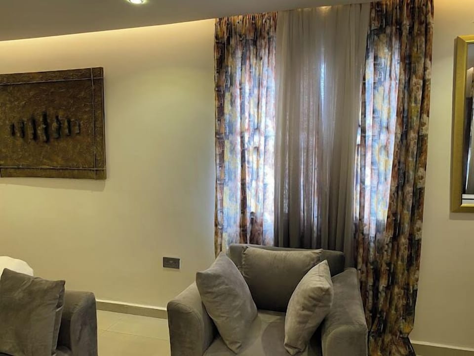 Deluxe Room, Balcony, City View | Desk, laptop workspace, blackout drapes, soundproofing