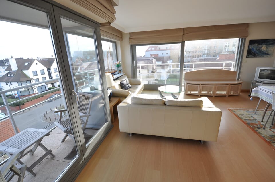 Apartment | Living room
