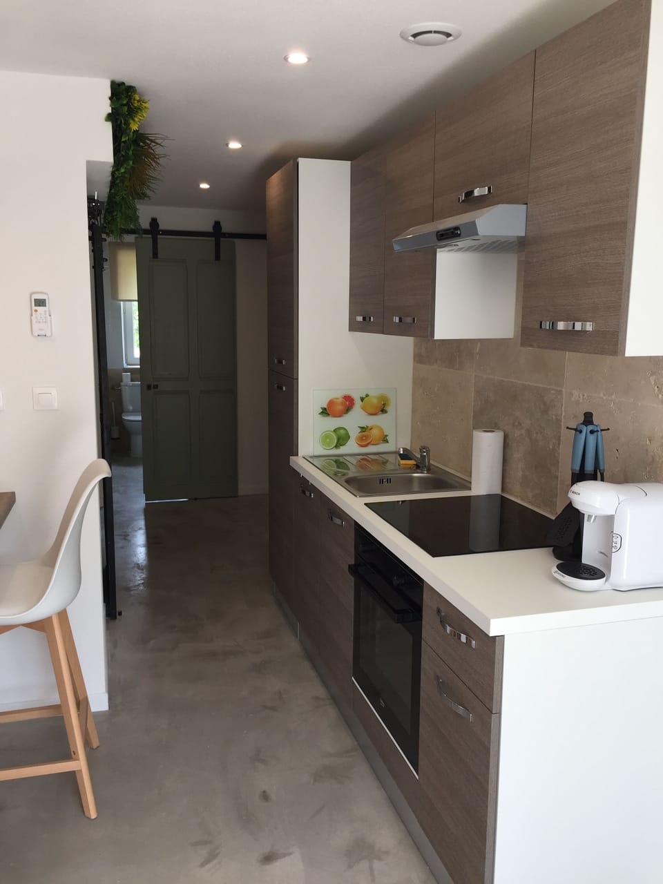 Apartment, Non Smoking, Kitchen | Private kitchen