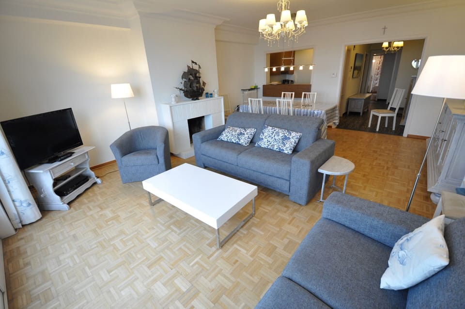 Apartment | Living area