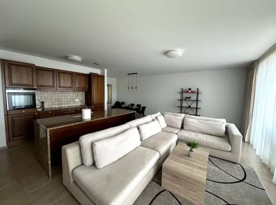 Classic Apartment | Free WiFi