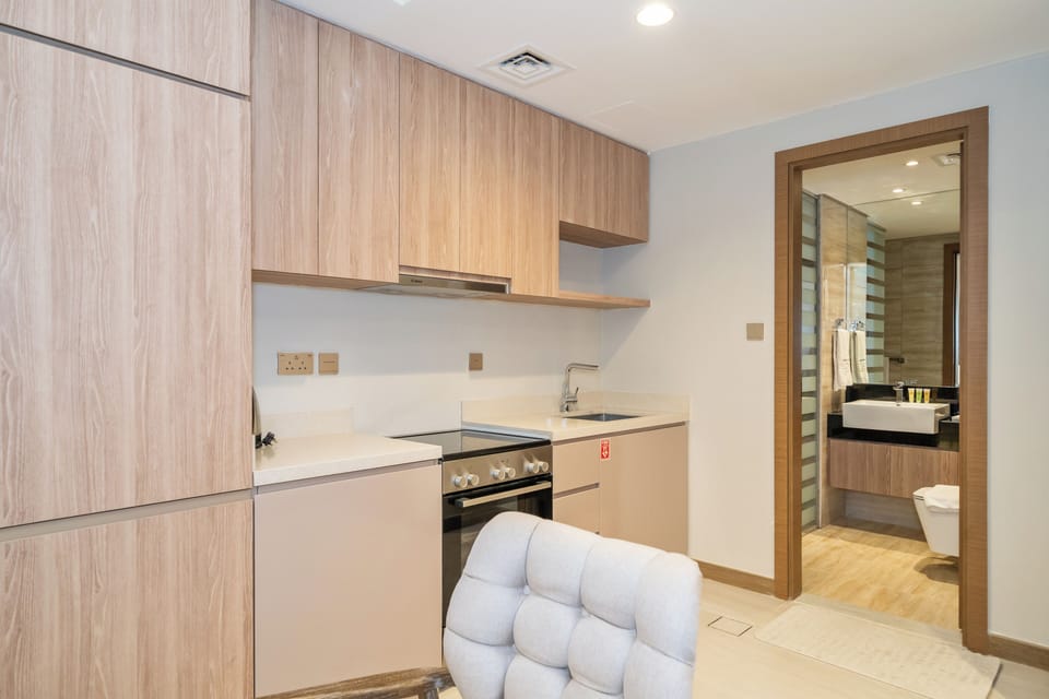 Studio, Balcony, City View | Private kitchen | Espresso maker, electric kettle