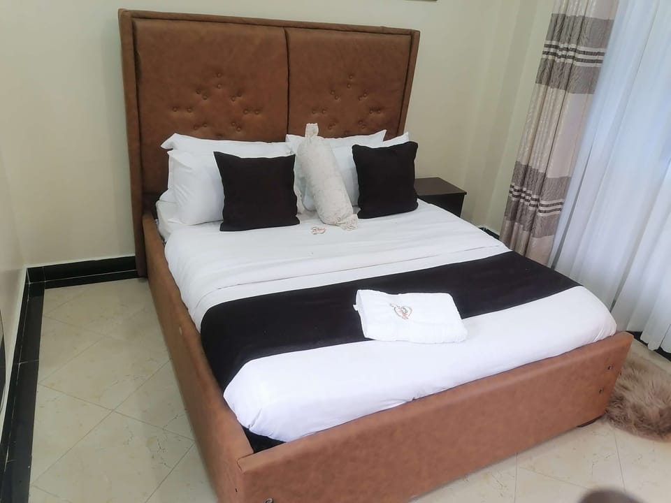 Standard Single Room, City View | Free WiFi, bed sheets