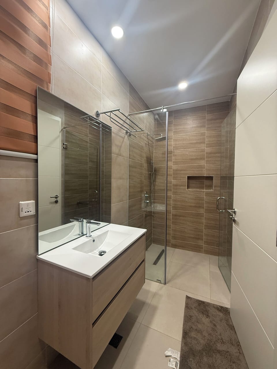 Kinville  Suites - Cantonment Living Apartment in Accra
