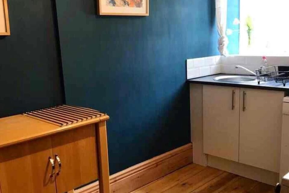 Apartment | Private kitchen | Fridge, microwave, oven, stovetop