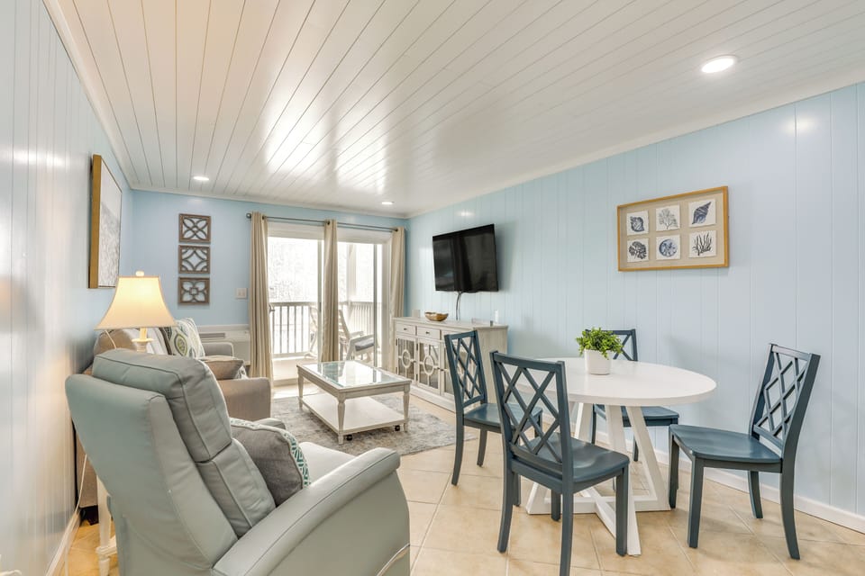 Apartment (2 Bedrooms) | Front of property
