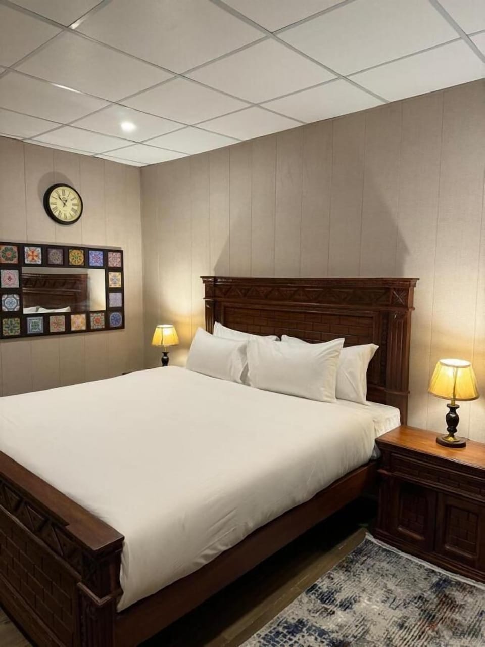 Studio Suite, Lake View | Iron/ironing board, WiFi (free)
