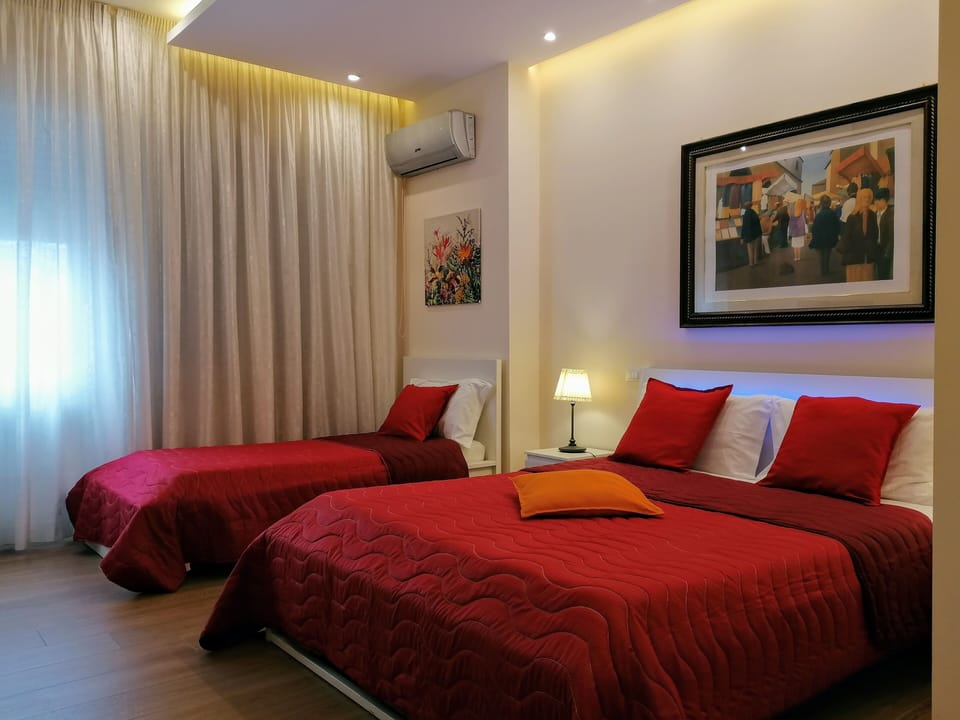 Comfort Apartment | Desk, laptop workspace, free WiFi