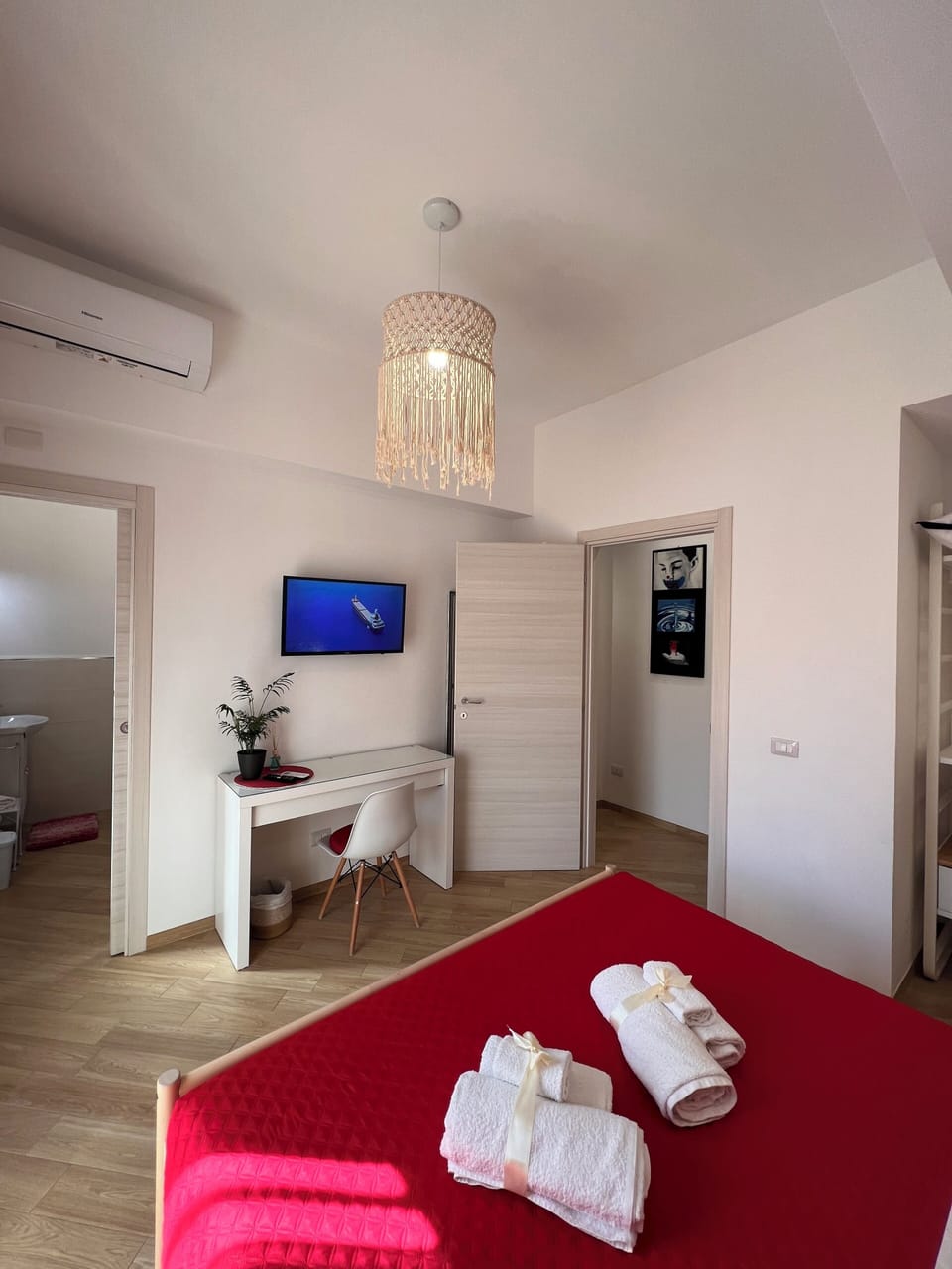 Superior Double Room, Balcony, City View | Desk, free WiFi