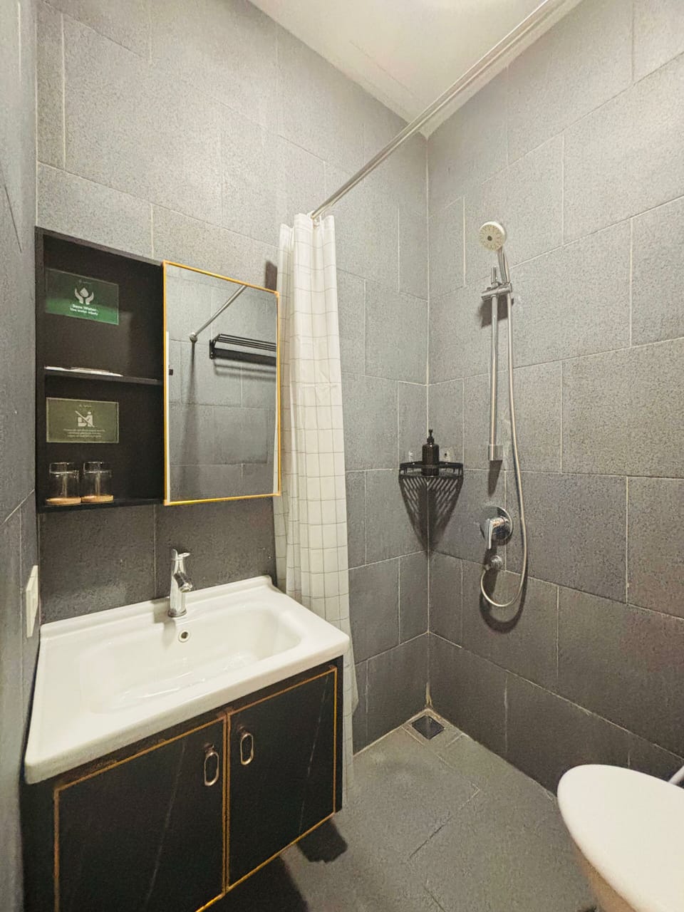 Shower, towels, soap, shampoo