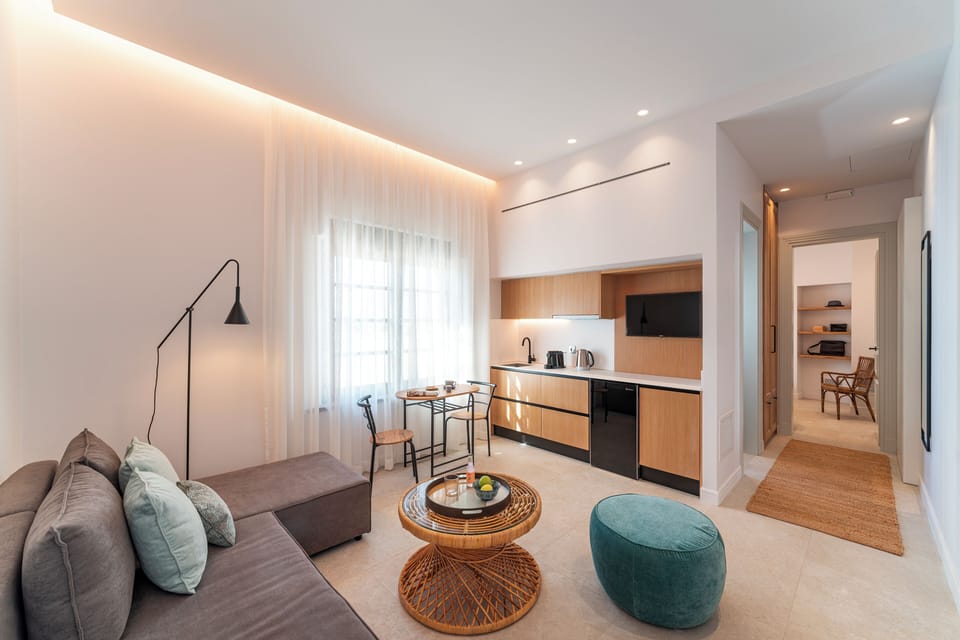 Comfort Apartment | Private kitchen | Espresso maker, electric kettle