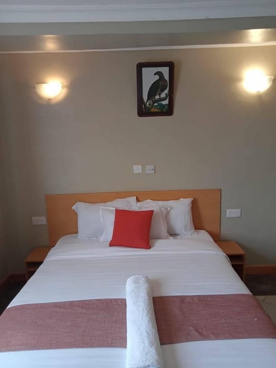 Free WiFi, bed sheets