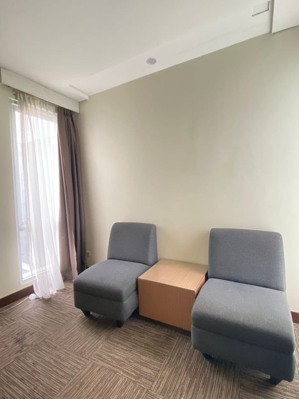 Executive Twin Modern | In-room safe, desk, free WiFi, bed sheets