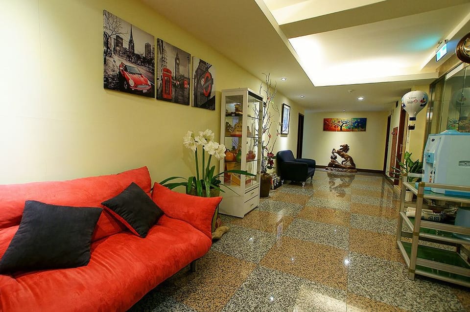 Lobby sitting area