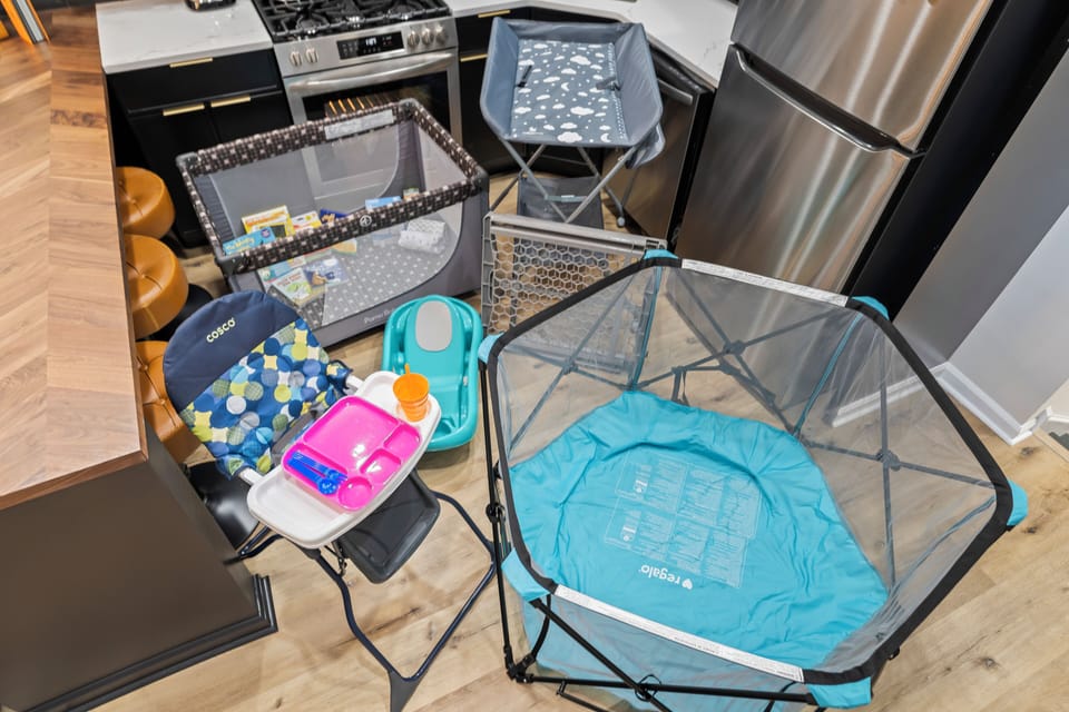 3 bedrooms, iron/ironing board, WiFi (free)