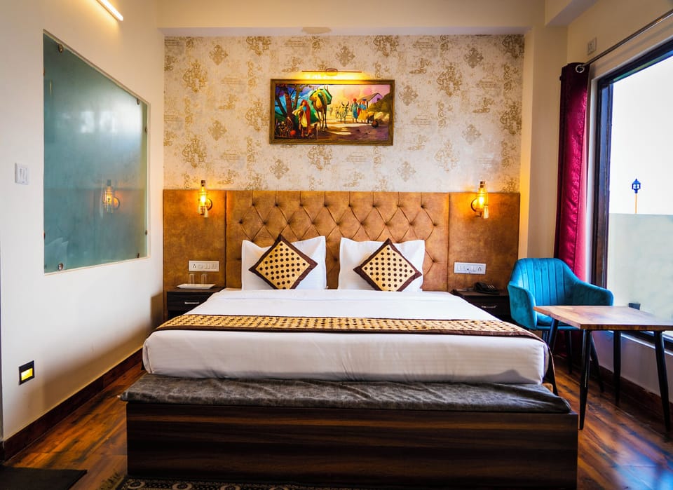 Deluxe Double Room | Free WiFi