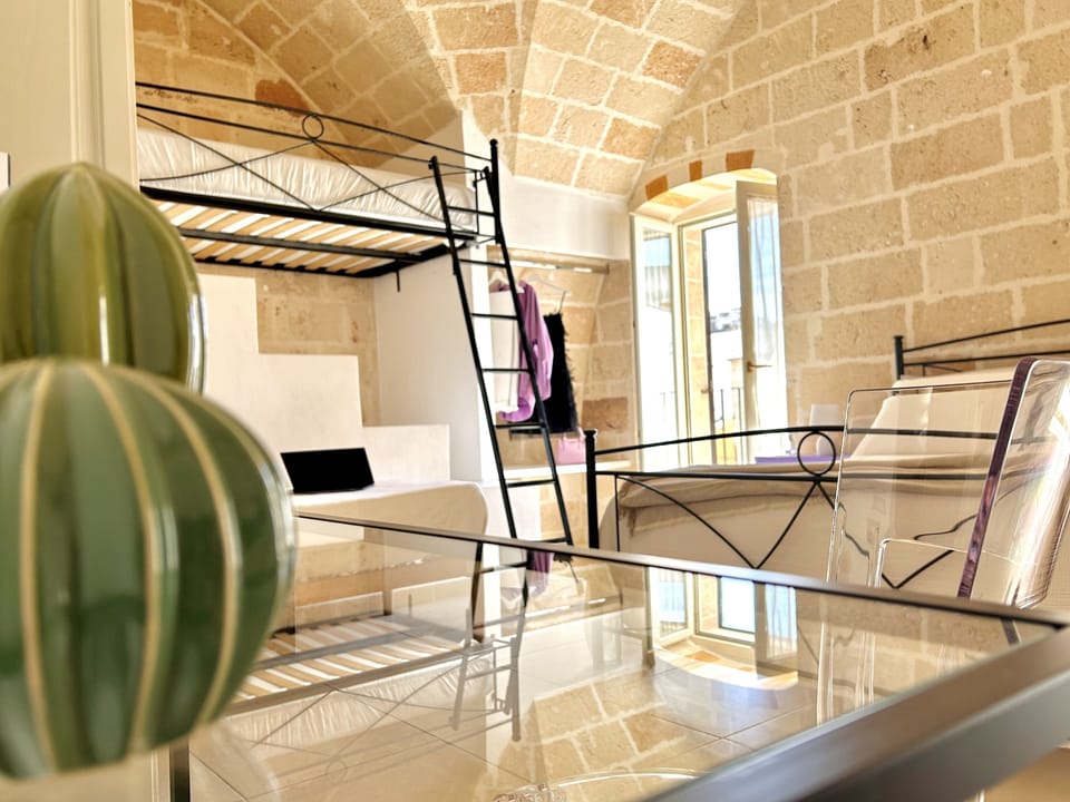 Quadruple Room | Soundproofing, free WiFi