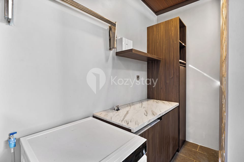 Villa, 2 Bedrooms, City View | Laundry