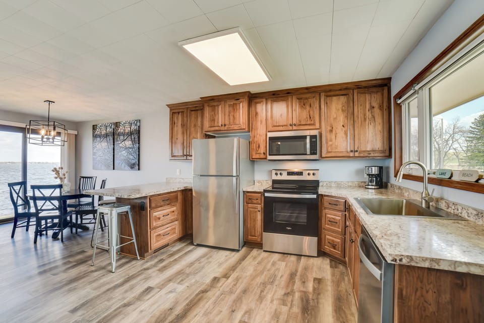 House (2 Bedrooms) | Interior
