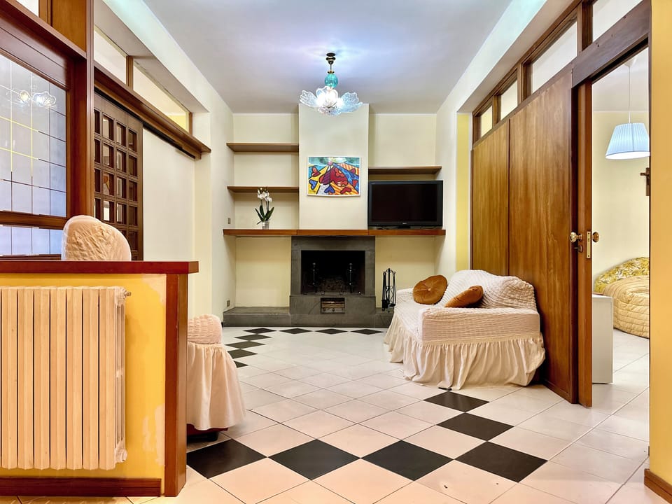 Family Triple Room, Courtyard View | WiFi (free)