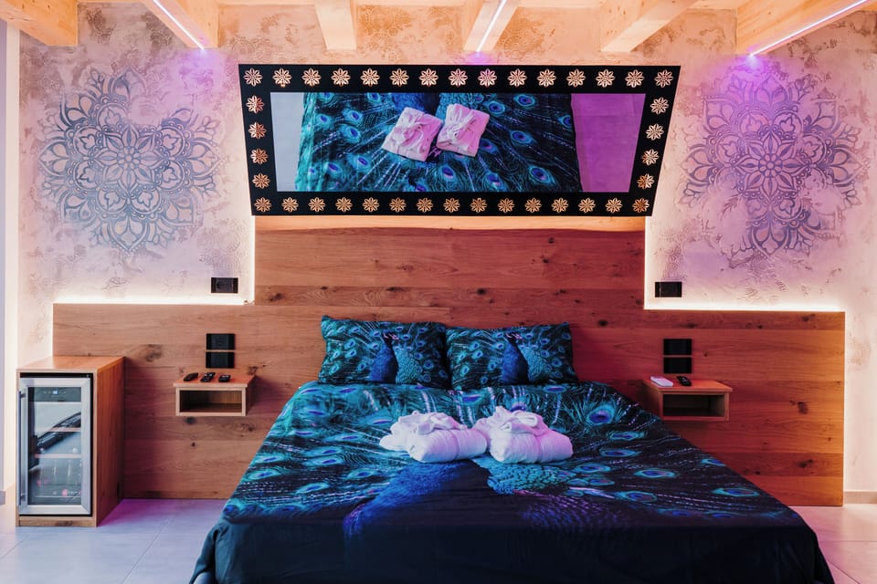 Luxury Suite, Balcony, Hill View | 1 bedroom, in-room safe, desk, blackout drapes