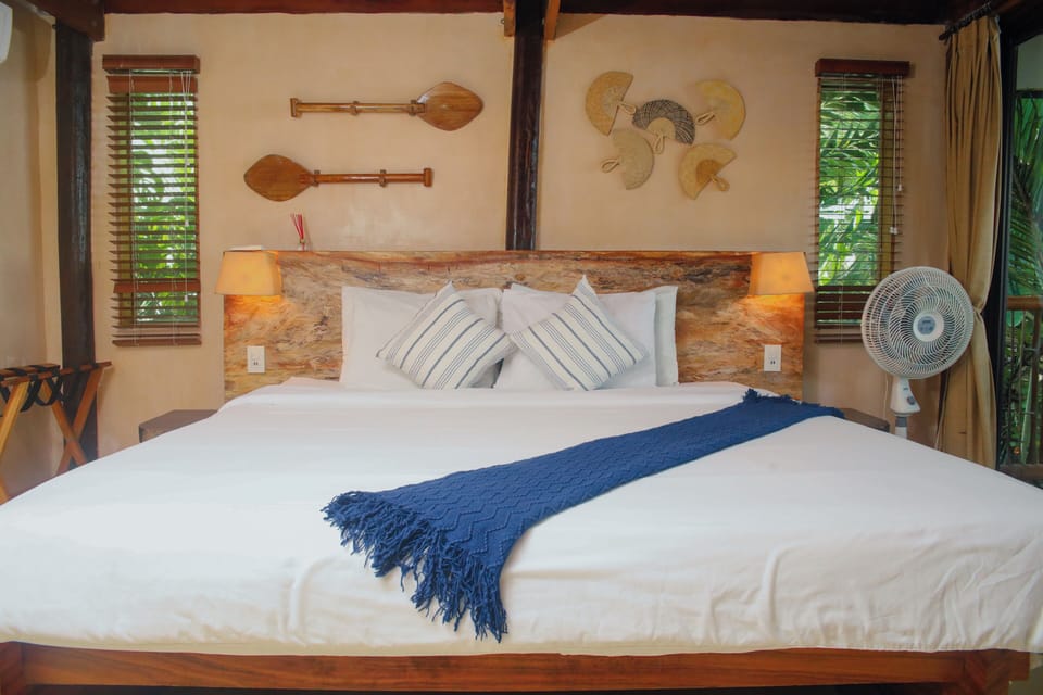 Superior Double Room, Garden View | In-room safe, WiFi (free), bed sheets