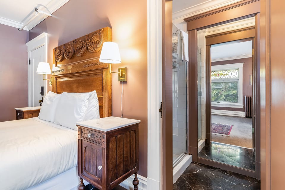 Deluxe Queen Room 203 Private Bathroom | Premium bedding, down comforters, individually decorated