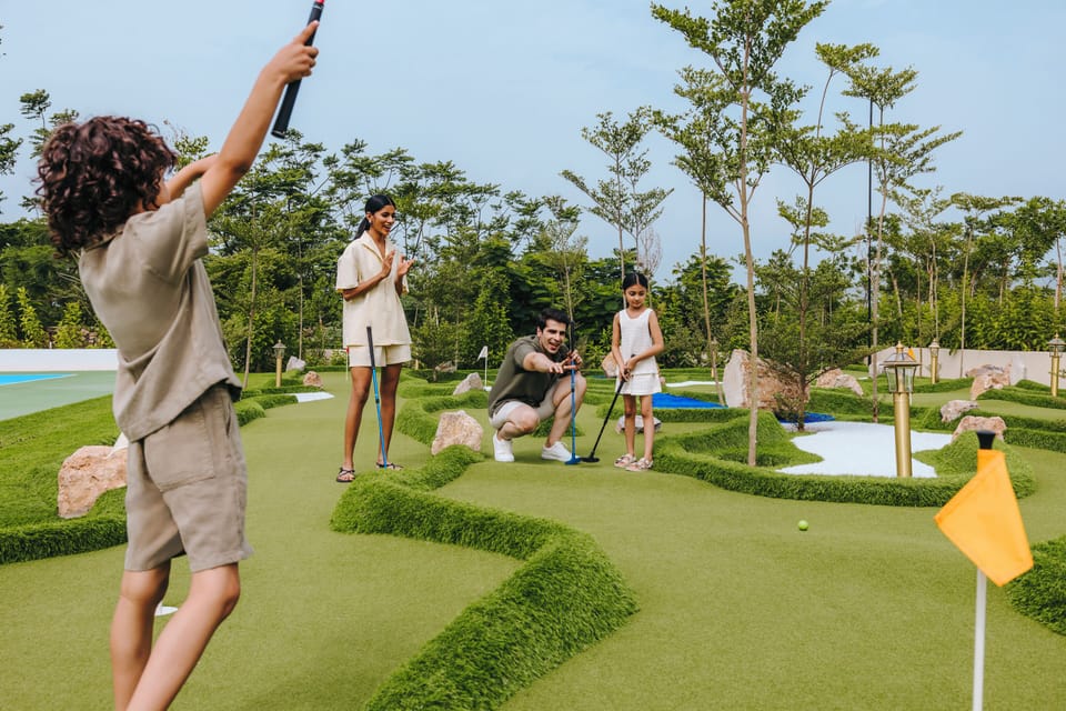 Mini-golf