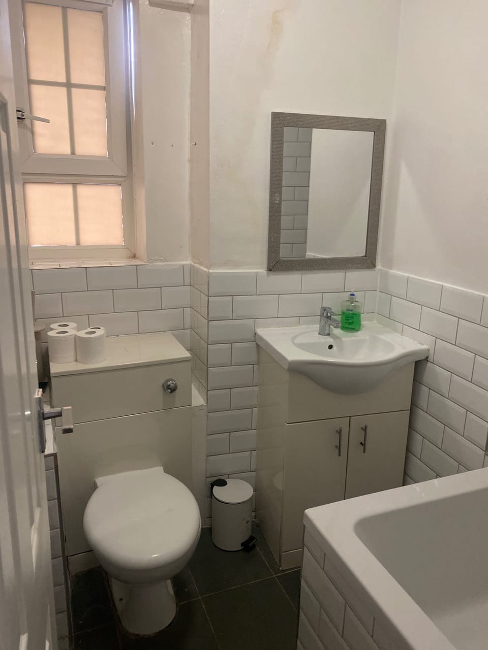 Apartment | Bathroom | Shower, towels