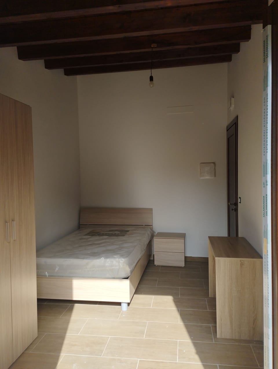 Single Room, Mountain View | Desk, WiFi (free)