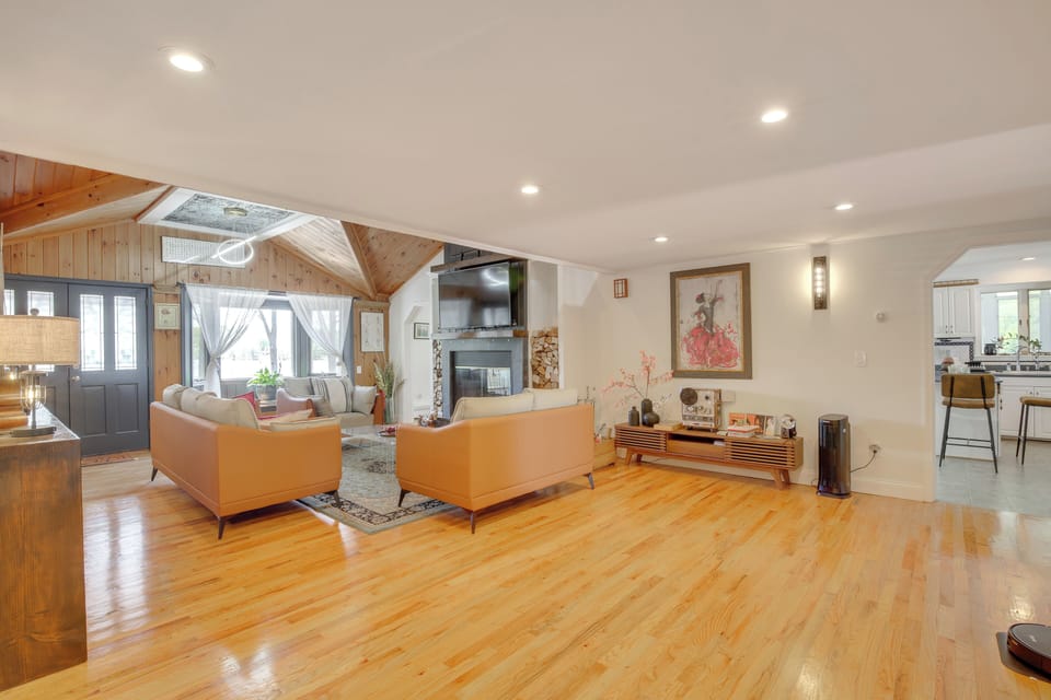 House (4 Bedrooms) | Interior