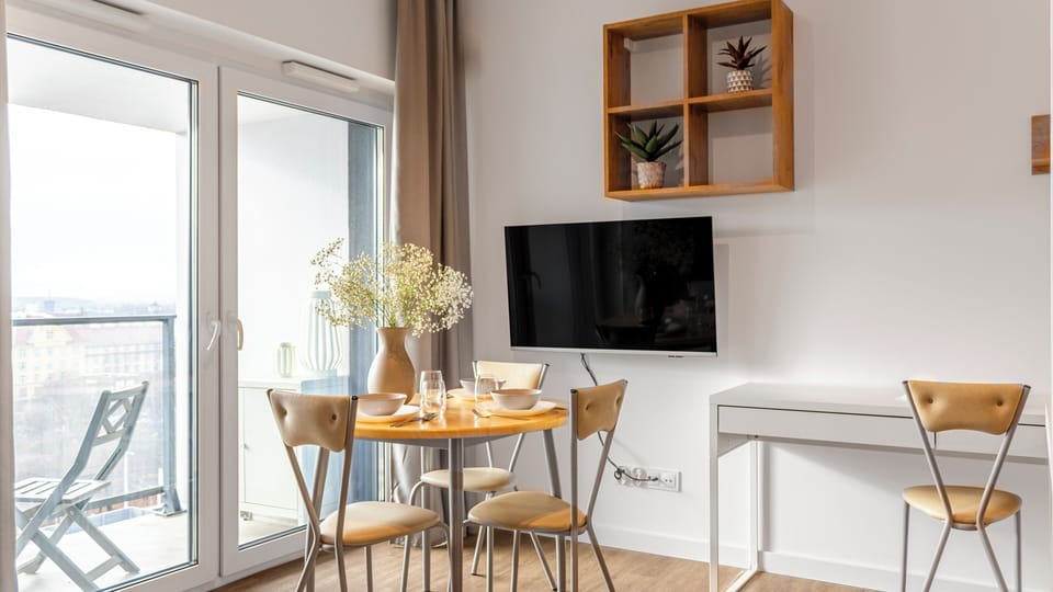 Apartament (1204) | Living area | Flat-screen TV