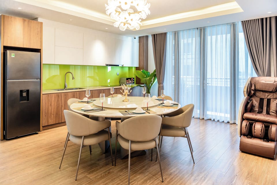 Luxury Penthouse | Living area | 40-inch flat-screen TV with cable channels