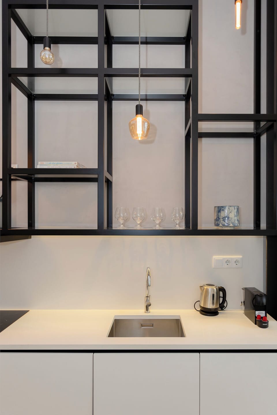 Standard Apartment, City View | Private kitchen