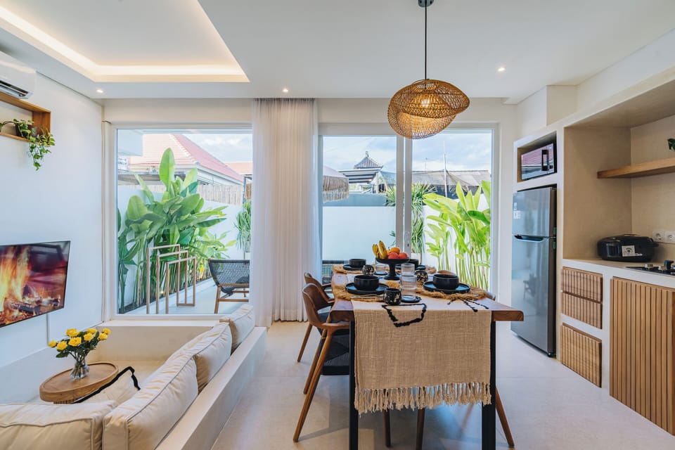 Comfort Villa, Courtyard View | Living area