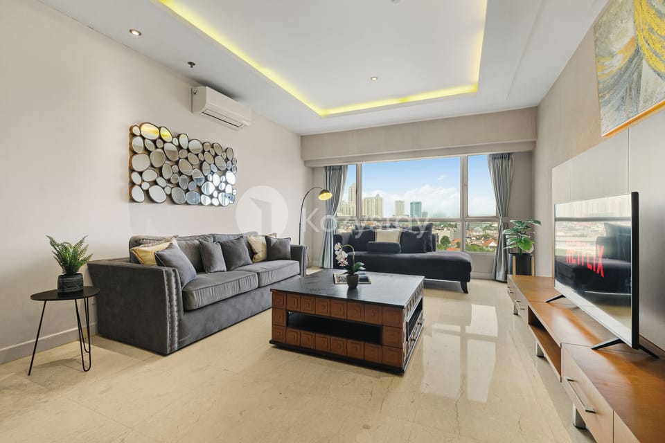Apartment, 3 Bedrooms, City View | Living area | Flat-screen TV
