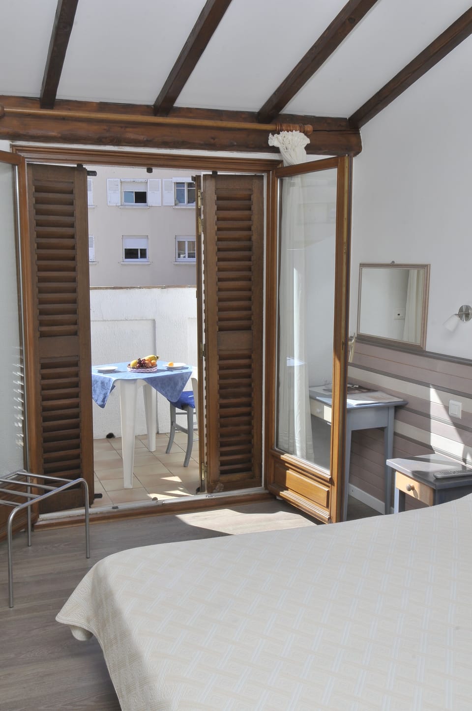 Superior Double Room | In-room safe, iron/ironing board, free WiFi