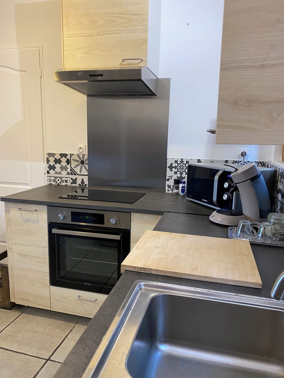 Toaster, highchair, mixer, cleaning supplies