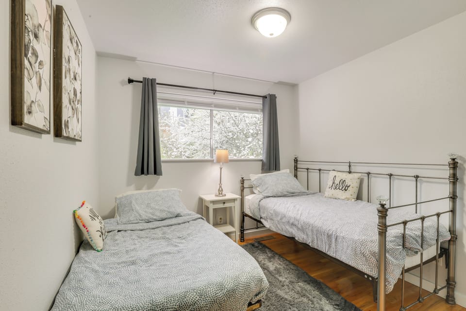 7 Mi to Dtwn: Family-friendly Abode in Seattle! Cottage in Tukwila