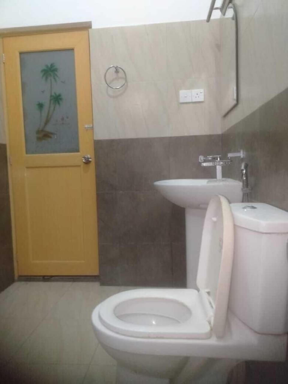 Family Double or Twin Room, Garden View | Bathroom | Bathrobes, towels, soap, toilet paper