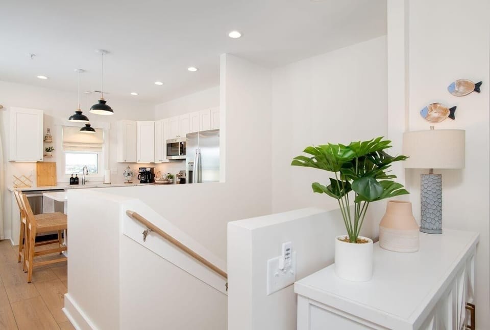Condo, 3 Bedrooms | Interior