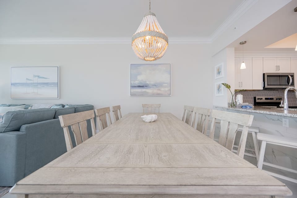 Condo, 3 Bedrooms | Dining