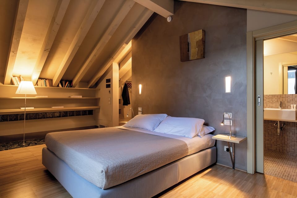 Superior Double Room | Desk, free WiFi