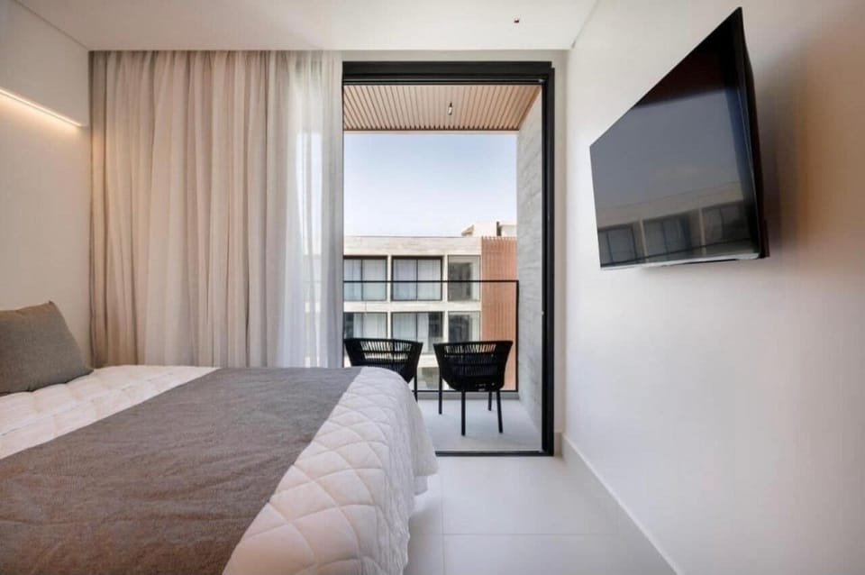 Luxury Double Room | WiFi (free), bed sheets