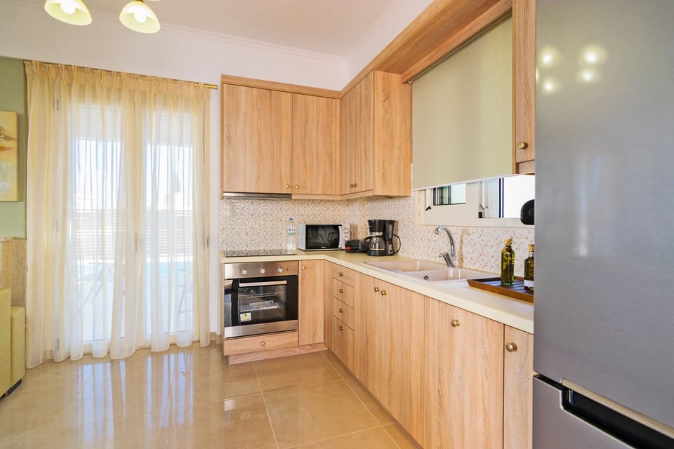 Villa, 2 Bedrooms, Private Pool, Mountain View | Private kitchen | Electric kettle, highchair