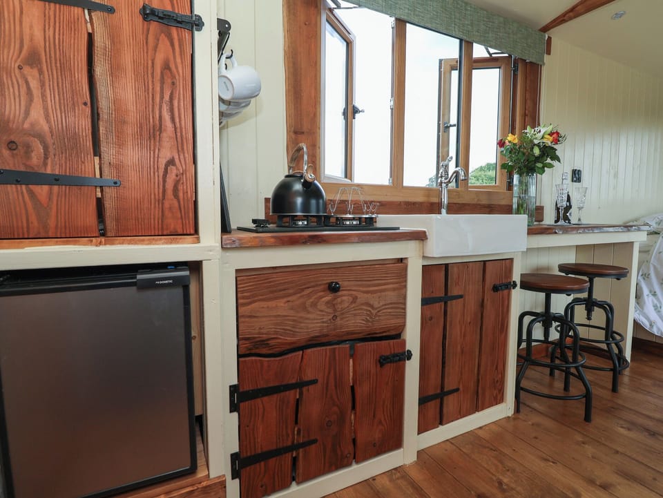 Cottage | Interior