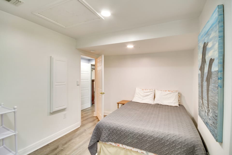 House (5 Bedrooms) | Interior